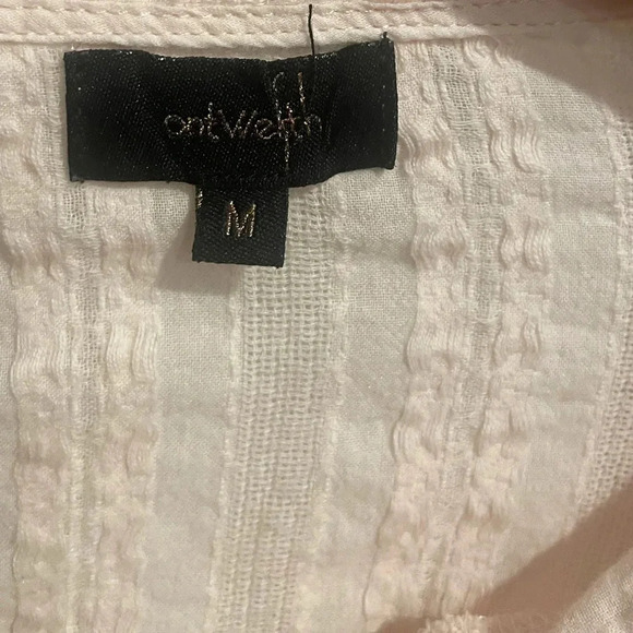 Ontwelfth blush pink blouse size Medium - Picture 3 of 4